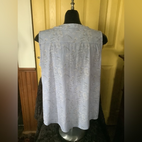 Alfred Sung Sleeveless Top - Picture 3 of 4